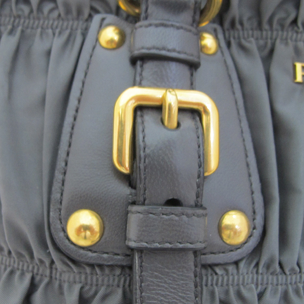 Prada(�����) BN1336 �׷��� �к긯 ���� �ΰ� ��� ������ 2WAY [��õ ������] �̹���4 - ���̺��� �߰���ǰ