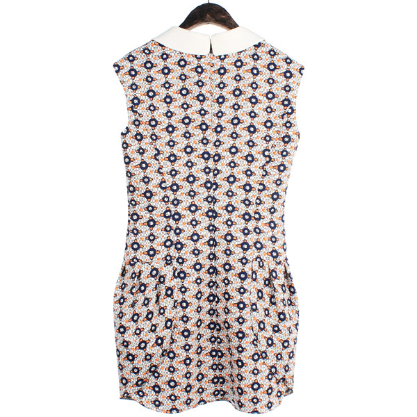 Jill Stuart(����Ʃ��Ʈ) �μҸ� ī�� ���ǽ� �̹���4 - ���̺��� �߰���ǰ