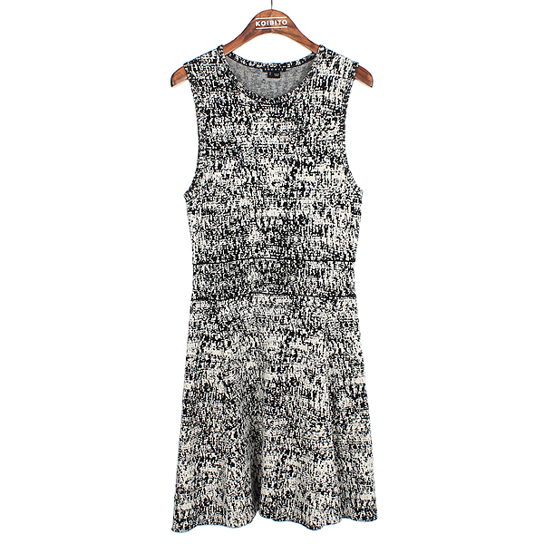 ��  ���ǽ�