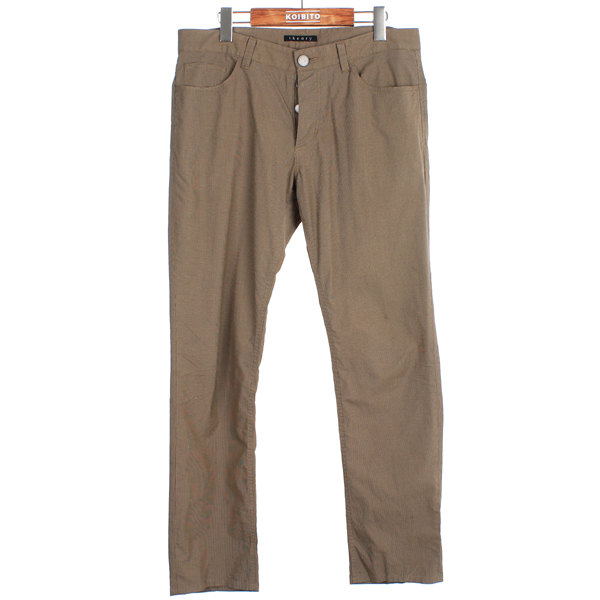 ��  ����