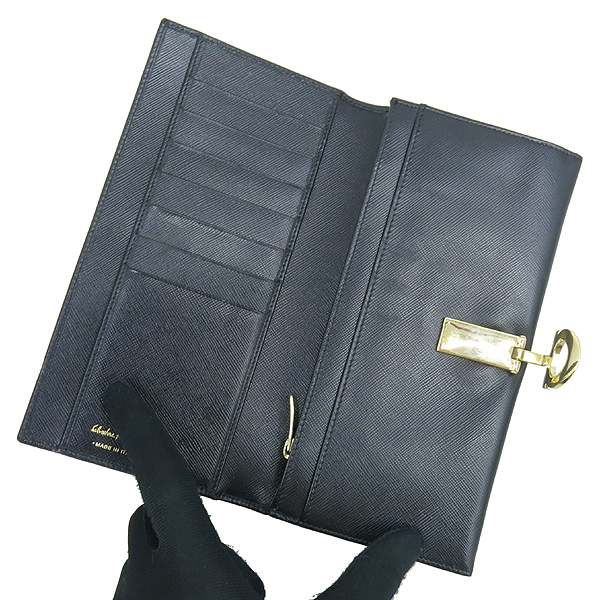 Ferragamo(��󰡸�) 22 2700 ���� ��ġ�� �ΰ� ��� ���� ���� ���ǾƳ� ������ �̹���3 - ���̺��� �߰���ǰ