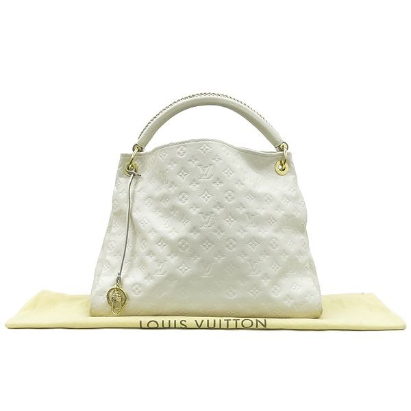 ���̺��� �������� ��ġ MM 