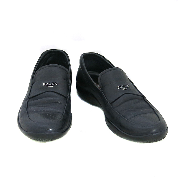 Prada()    ΰ   [빮]