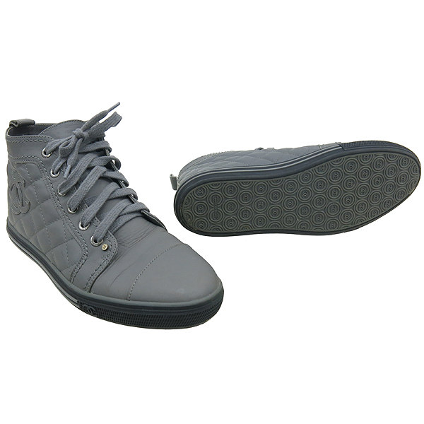 Chanel(����) G26596 �׷��̷��� ���� ���̽��� ������ ����Ŀ�� �̹���2 - ���̺��� �߰���ǰ