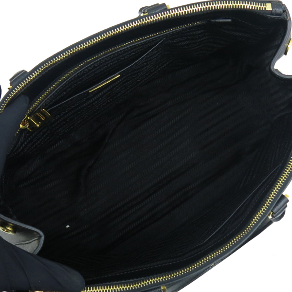 Prada(�����) BN1786 ����ΰ� SAFFIANO LUX ���ǾƳ� ���� ���� �÷� ��Ʈ�� �̹���6 - ���̺��� �߰���ǰ