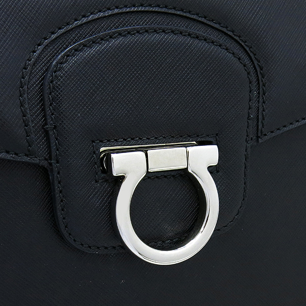 Ferragamo(��󰡸�) 21 C361 ���ǾƳ� ���� ���� ��ġ�� ��Ŭ 2WAY �̹���4 - ���̺��� �߰���ǰ