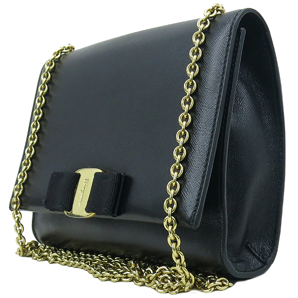 Ferragamo(��󰡸�) 22 B558 ���� ���ǾƳ� ���� ��� ���� ü�� ũ�ν��� �̹���2 - ���̺��� �߰���ǰ