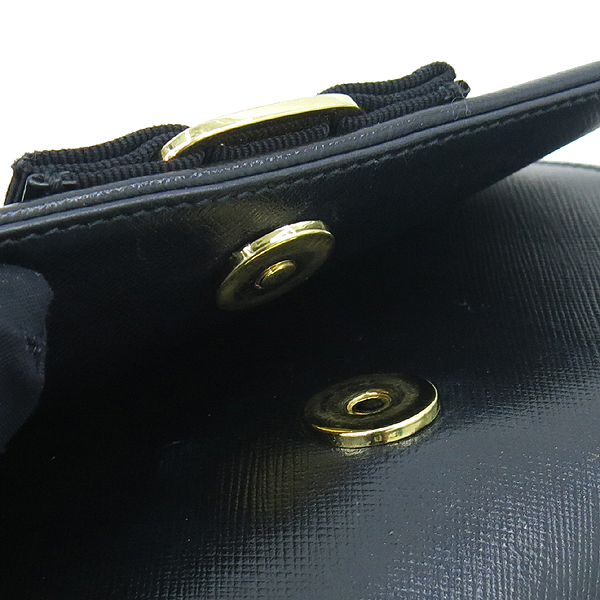 Ferragamo(��󰡸�) 22 B558 ���� ���ǾƳ� ���� ��� ���� ü�� ũ�ν��� �̹���4 - ���̺��� �߰���ǰ