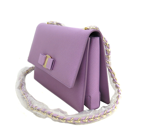 Ferragamo(��󰡸�) 21 E480 ����Ʈ ���� ���ǾƳ� �ٶ� ��� ���� ũ�ν��� [���빮��] �̹���3 - ���̺��� �߰���ǰ