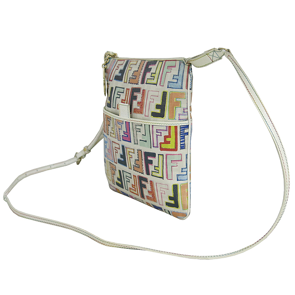 Fendi(���) 8BT150 ��Ƽ �÷� FF�ΰ� ���� ũ�ν��� [���빮��] �̹���2 - ���̺��� �߰���ǰ