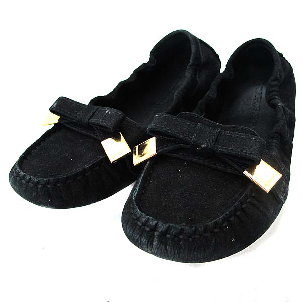 ������  ����