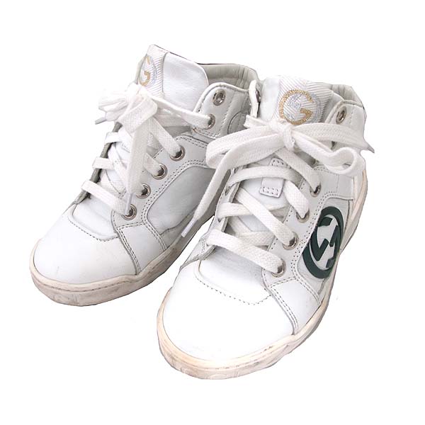 ����  ����