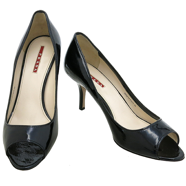 �����  ����