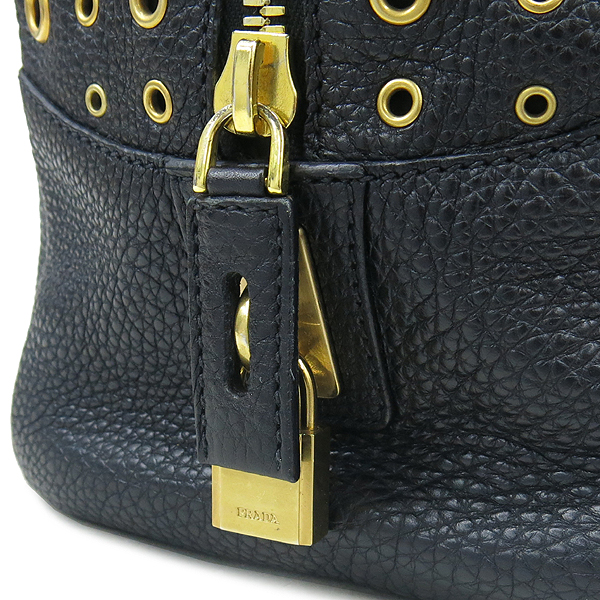 Prada(�����) �������� ���� ¡ ��� �ﰢ�ΰ� ��Ʈ�� �̹���4 - ���̺��� �߰���ǰ