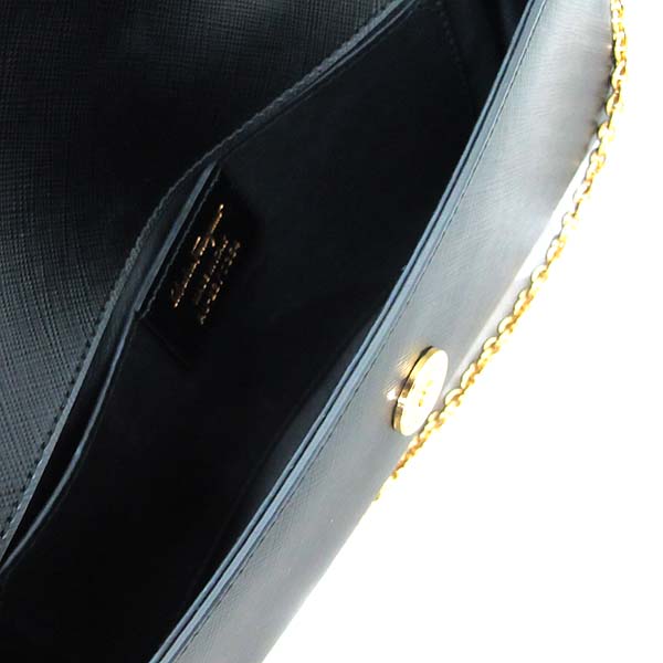 Ferragamo(��󰡸�) 22 C354 ���� ���ǾƳ� �ٶ� Ŭ��ġ ü�� ����� [��õ��] �̹���4 - ���̺��� �߰���ǰ