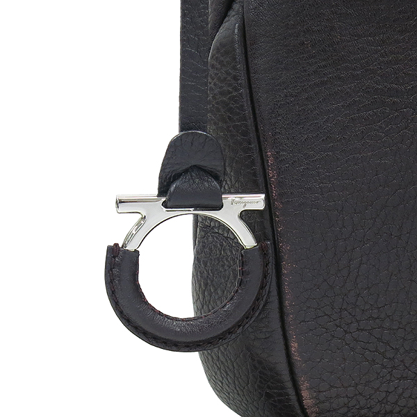 Ferragamo(��󰡸�) 21 C686 ���� ���� ũ�ν��� �̹���4 - ���̺��� �߰���ǰ