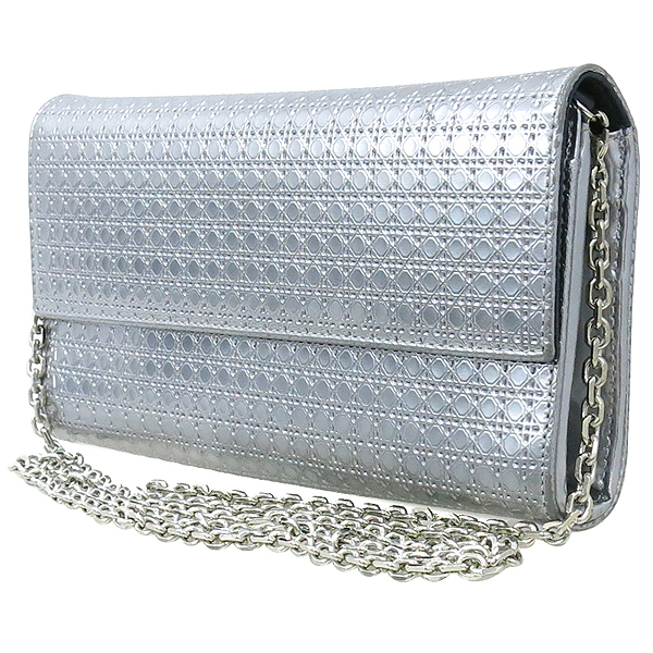 Dior(ũ����î���) S0020PSKC �ǹ� ��Ż�� ����ΰ� ���� ü�� �̴� ������ ũ�ν��� �̹���3 - ���̺��� �߰���ǰ