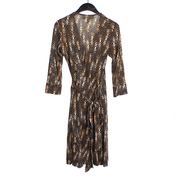 DIANEvonFURSTENBERG(���̾غ��۽��ٹ���) ��Ʈ ��� ������ ���ǽ� �̹���3 - ���̺��� �߰���ǰ