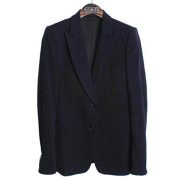 ��  ����