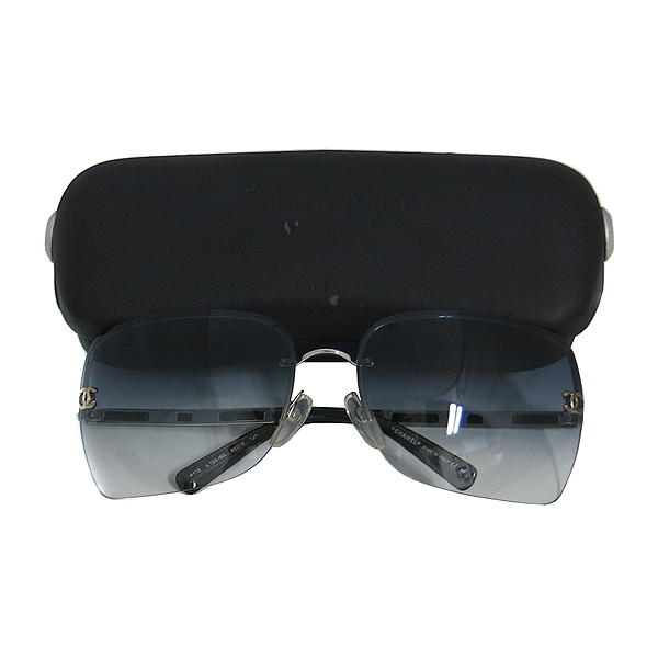 ����  ���۶�