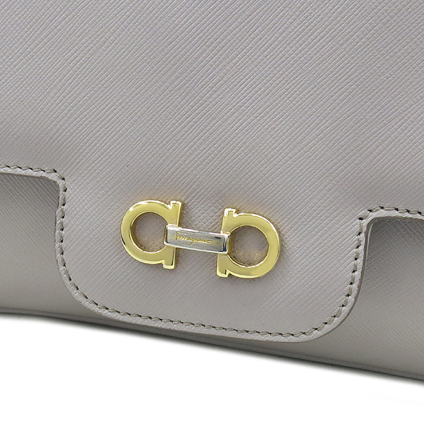 Ferragamo(��󰡸�) 21 B723 ���ǾƳ� ���� ü�� ����� �̹���3 - ���̺��� �߰���ǰ