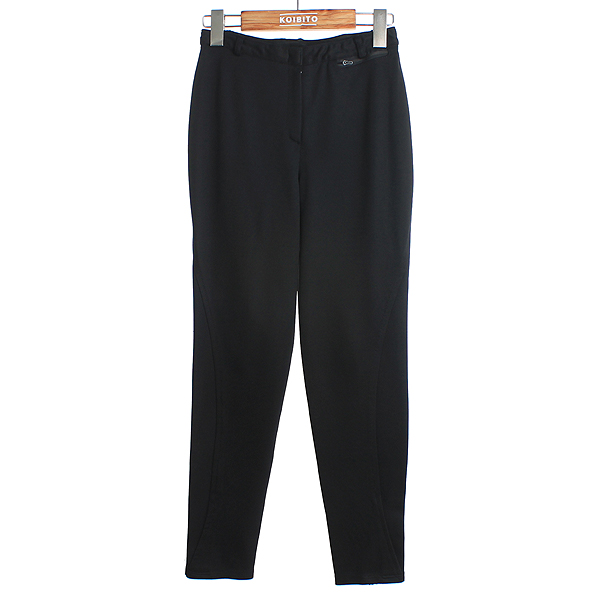 ��  ����