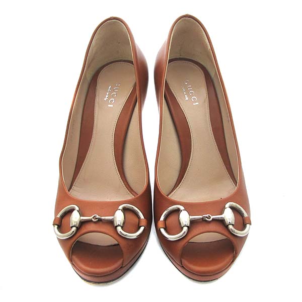 ����  ����