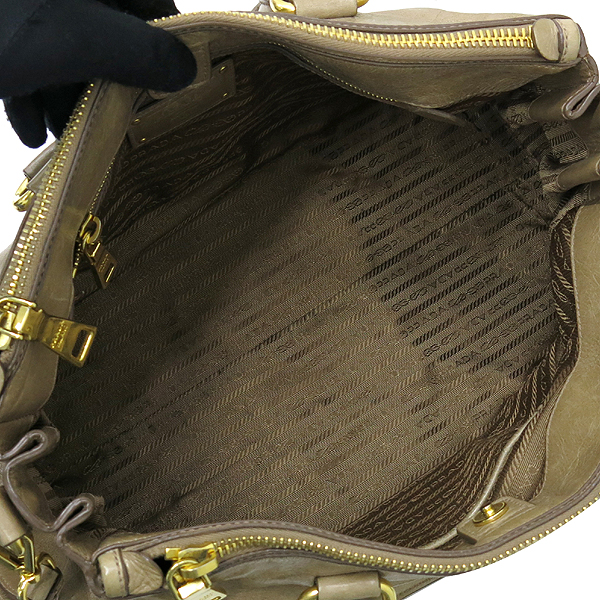 Prada(�����) ���� �ΰ� ��� ���ڷ� ���� ��Ʈ�� + ��� ��Ʈ�� �̹���6 - ���̺��� �߰���ǰ