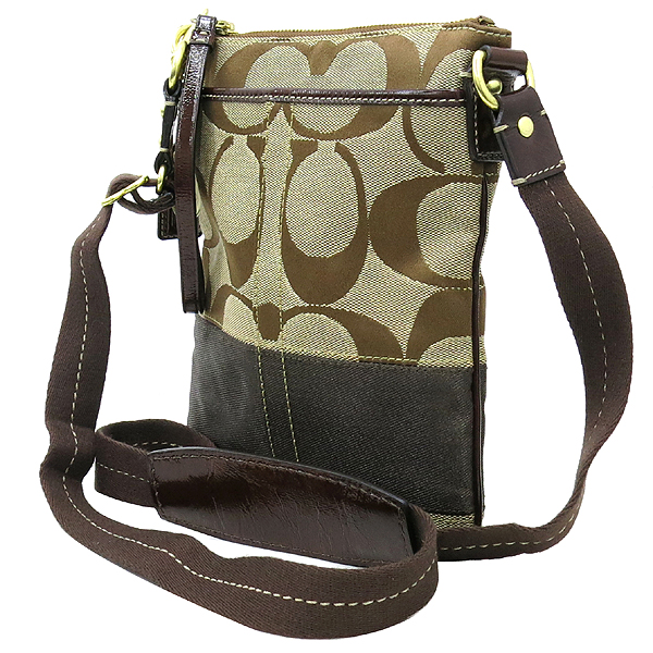 Coach(��ġ) 10129 �ñ״�ó �к긯 ũ�ν��� �̹���2 - ���̺��� �߰���ǰ