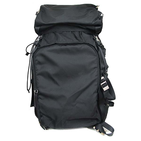 �����  ����