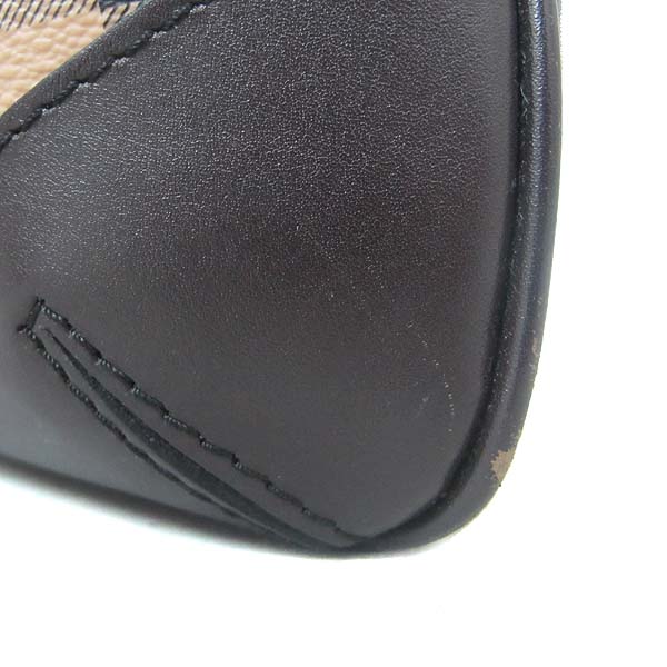 Burberry(������) 3690370 ���̸��� üũ PVC ���� ���� Ʈ���� ũ�ν��� [��õ��] �̹���4 - ���̺��� �߰���ǰ