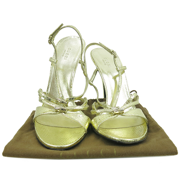 ����  ����