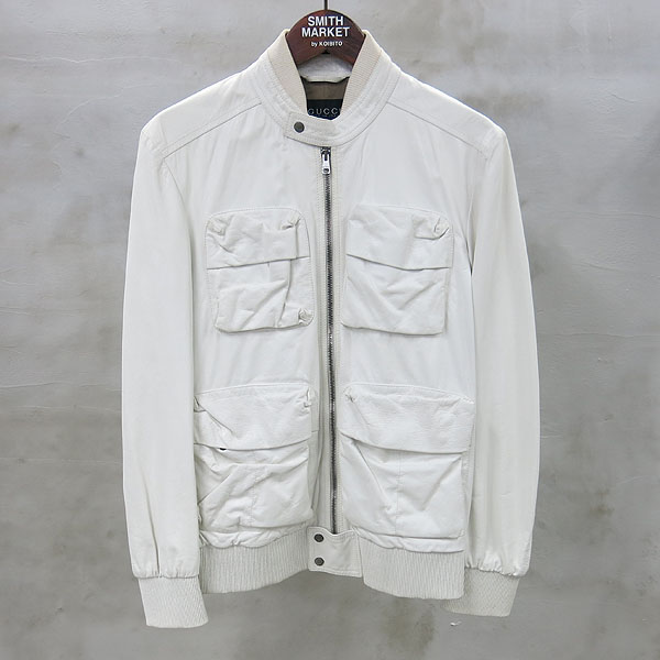 ����  ��������