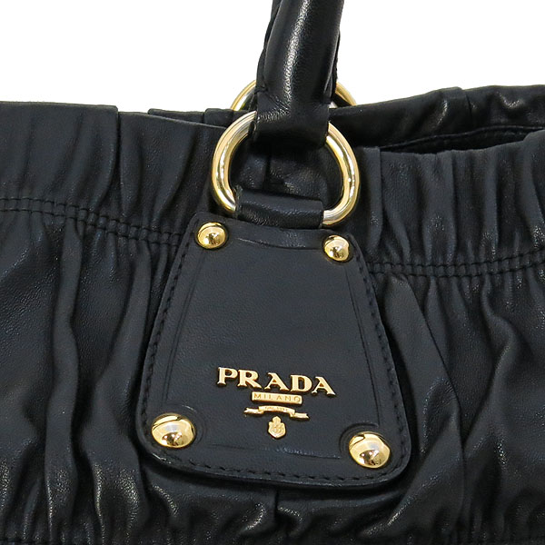 Prada(�����) NAPPA GAUFRE NERO ����Ų ���� ���� ������ ����ΰ� ��Ʈ�� [�λ꼾�Һ���] �̹���4 - ���̺��� �߰���ǰ