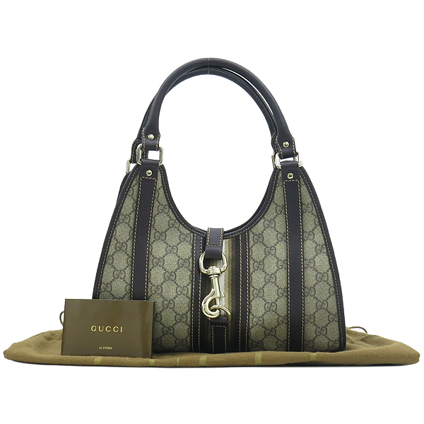 ����  �����