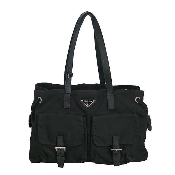 �����  �����