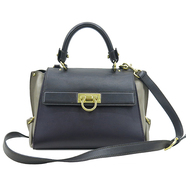 ��󰡸� ���Ǿ� ���� �� 2WAY 