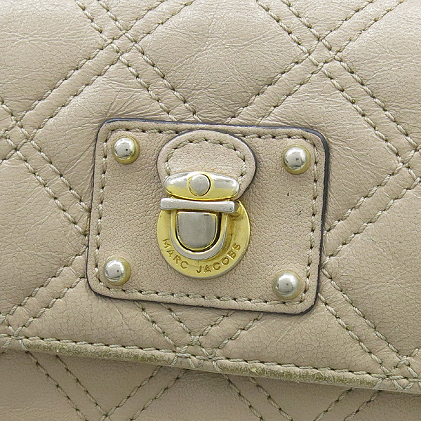 Marc_Jacobs(��ũ�����߽�) �̱� �̴ϻ����� ���� ü�� ��� �� ũ�ν��� �̹���3 - ���̺��� �߰���ǰ