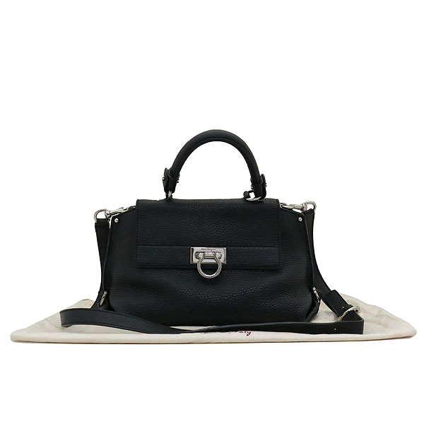 ��󰡸� ��ġ�� ��Ʈ�� 