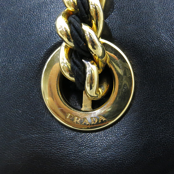 Prada(�����) ���� �к긯 ���� ȥ�� ���� ���� �ΰ� ü�� ������ ����� [�λ꼾�Һ���] �̹���4 - ���̺��� �߰���ǰ