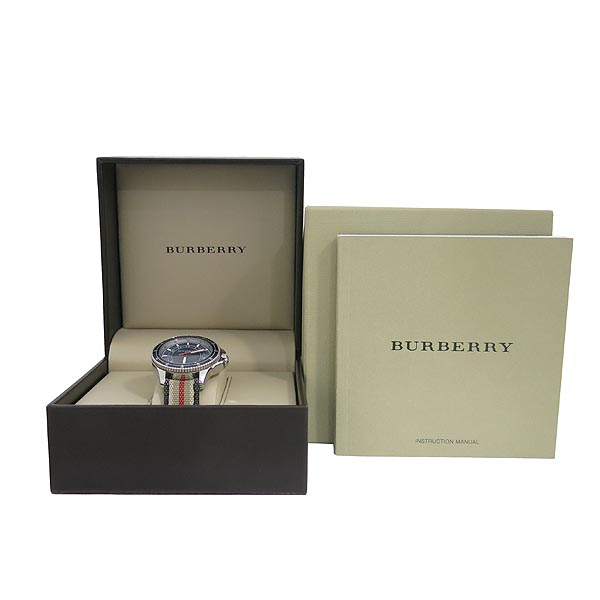 ������  ��������