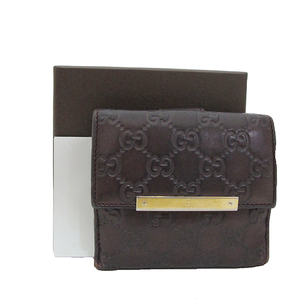 ����  ������