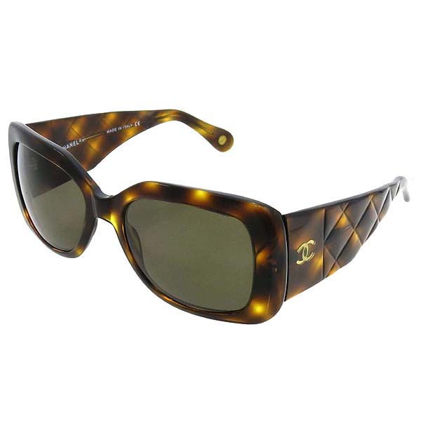 ����  ���۶�