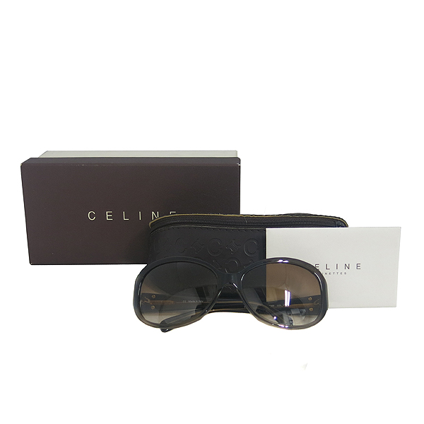 ������  ���۶�