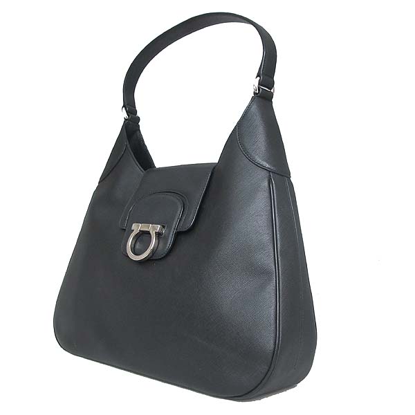 Ferragamo(��󰡸�) 21 C328 ���� ���ǾƳ� ���� ��ġ�� ����� [��õ��] �̹���3 - ���̺��� �߰���ǰ