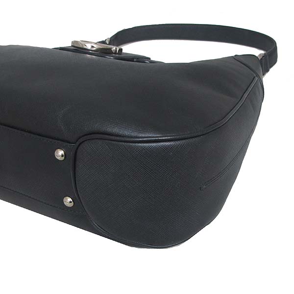 Ferragamo(��󰡸�) 21 C328 ���� ���ǾƳ� ���� ��ġ�� ����� [��õ��] �̹���5 - ���̺��� �߰���ǰ