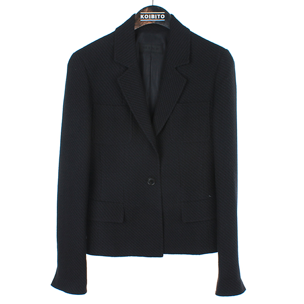 ����  ����