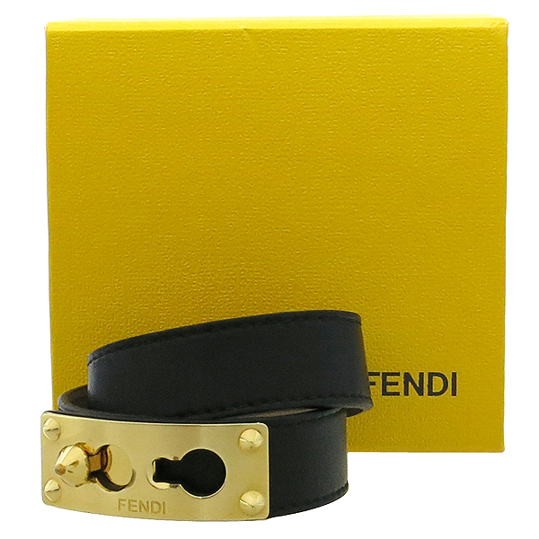 ���  ����