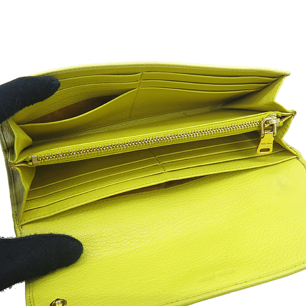 MiuMiu(�̿�̿�) 5M1109 MADRAS BICOLORE SOLE + LIMONE �����÷� ����ΰ� ������ �̹���4 - ���̺��� �߰���ǰ