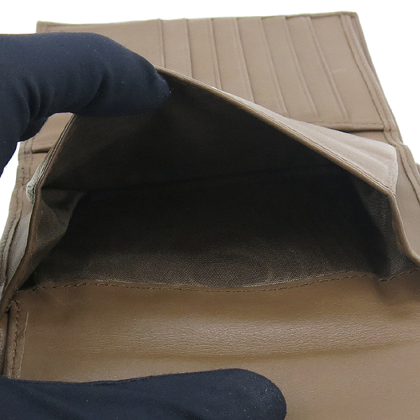 Prada(�����) 1M0170 ���� �÷� SOFT CALF METAL ���� ���� �ΰ� ������ �̹���3 - ���̺��� �߰���ǰ